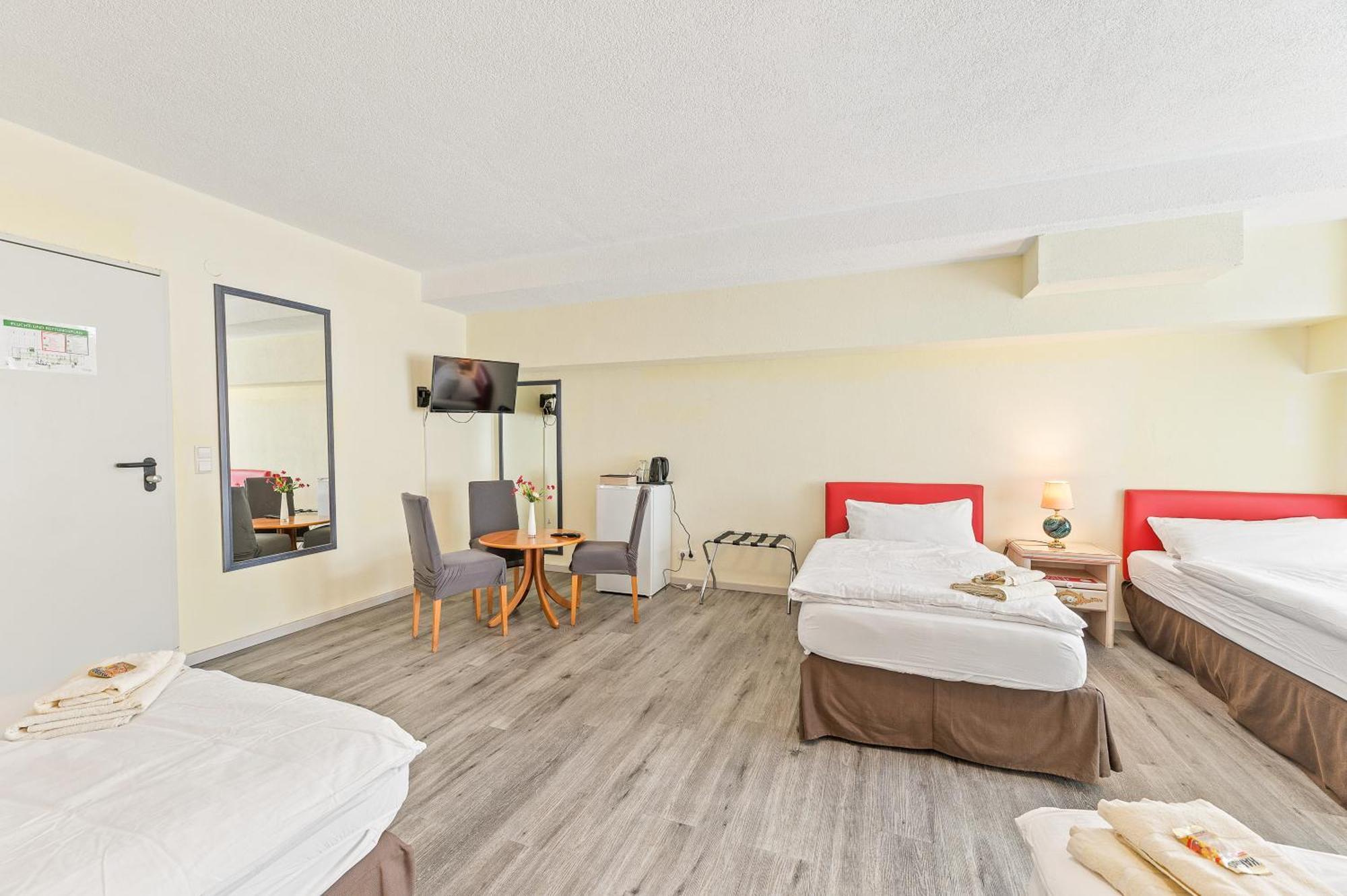 Businesshotel Lemon Suites Self Check-In Messe Airport Mit Kueche - Monteure Willkommen Neuhausen auf den Fildern Cameră foto