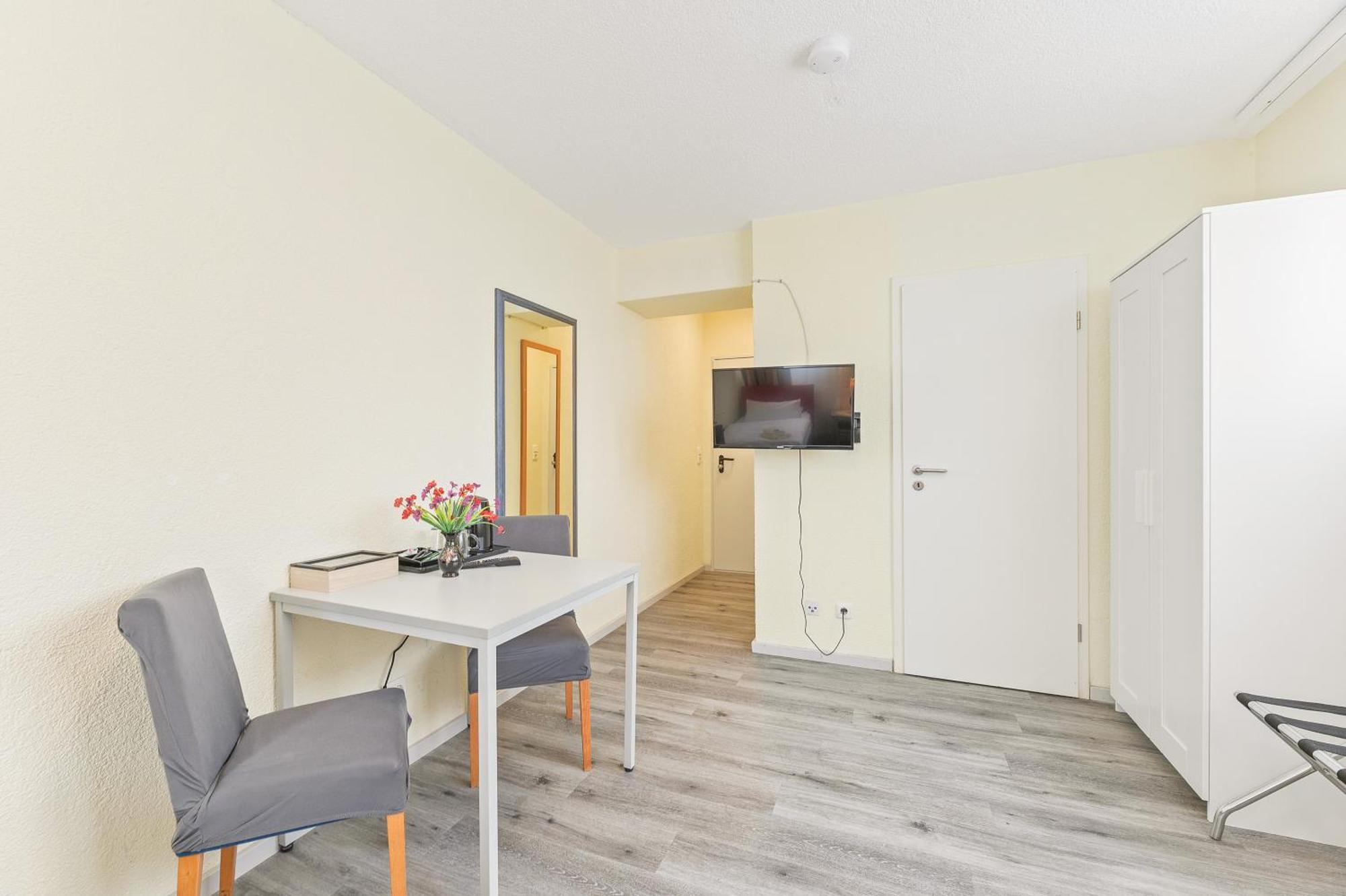 Businesshotel Lemon Suites Self Check-In Messe Airport Mit Kueche - Monteure Willkommen Neuhausen auf den Fildern Cameră foto